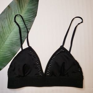 Volcom > Rappin Bralette Black Size Small